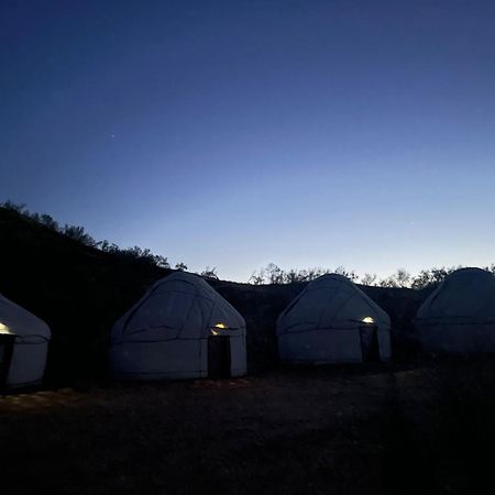 Hotel Kyzylkum Nights Camp & Family Yurt Nurota Exterior foto